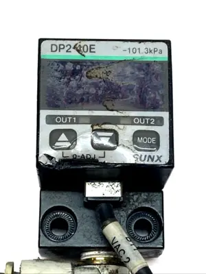 Used Sunx Digital Vacuum Pressure Sensor 12-24VDC Pressure Switches Michigan US | Maverick Industrial Sales #1406480