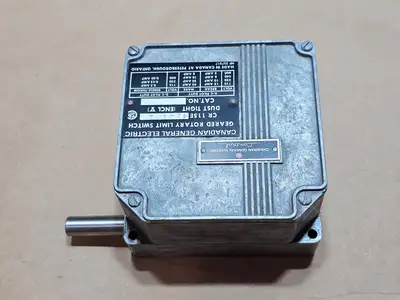 Used CANADIAN GENERAL ELECTRIC CR115E Switchgears British Columbia CA | Lenmark #1434247