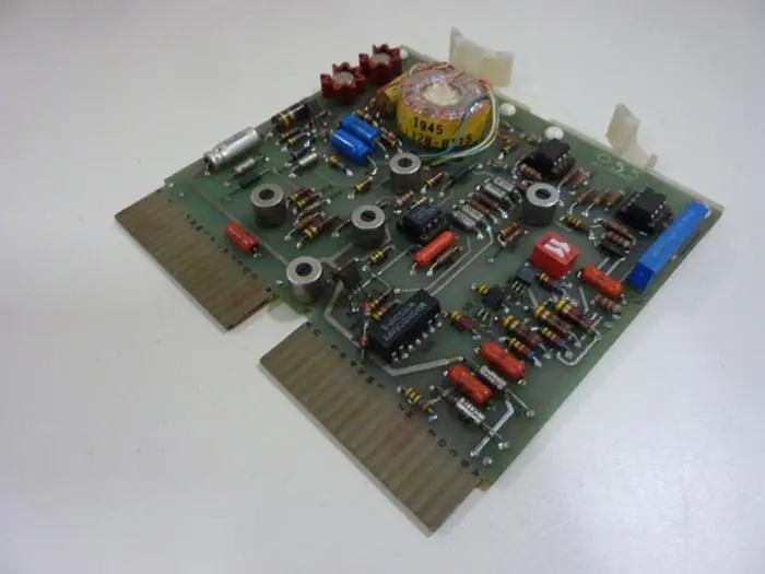 Used DIGITAL EQUIPMENT C-100-9 Circuit Boards Michigan US | Ideal Machinery #604156