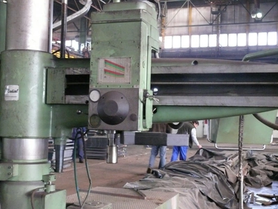CSEPEL CNC Travelling Column Radial Drilling Boring and Tapping Machine, in very good used condition, only 100 work hrs, POA