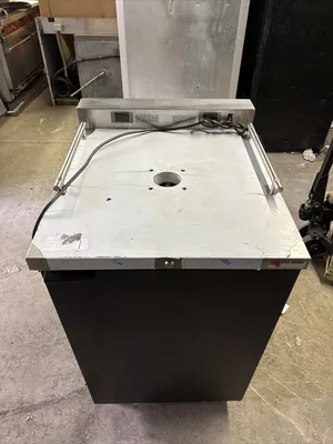 174-0195 Micromatic MDD23W Self Contained Dual Temperature Wine Dispenser Cooler