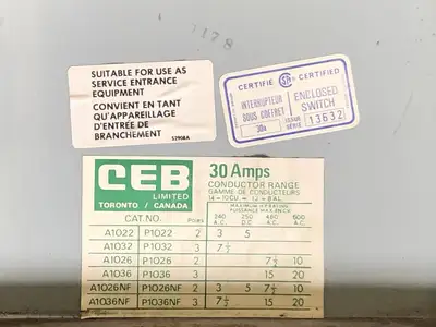 30 Amp Electrical Enclosure w/ Fuses