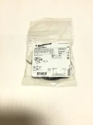 USED TELEMECANIQUE SENSORS (A SCHNEIDER ELECTRIC BRAND) XS518BLNAL2