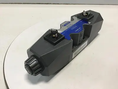 USED TOKIMEC DG4V-5-OC-M-U7L-H-7-40