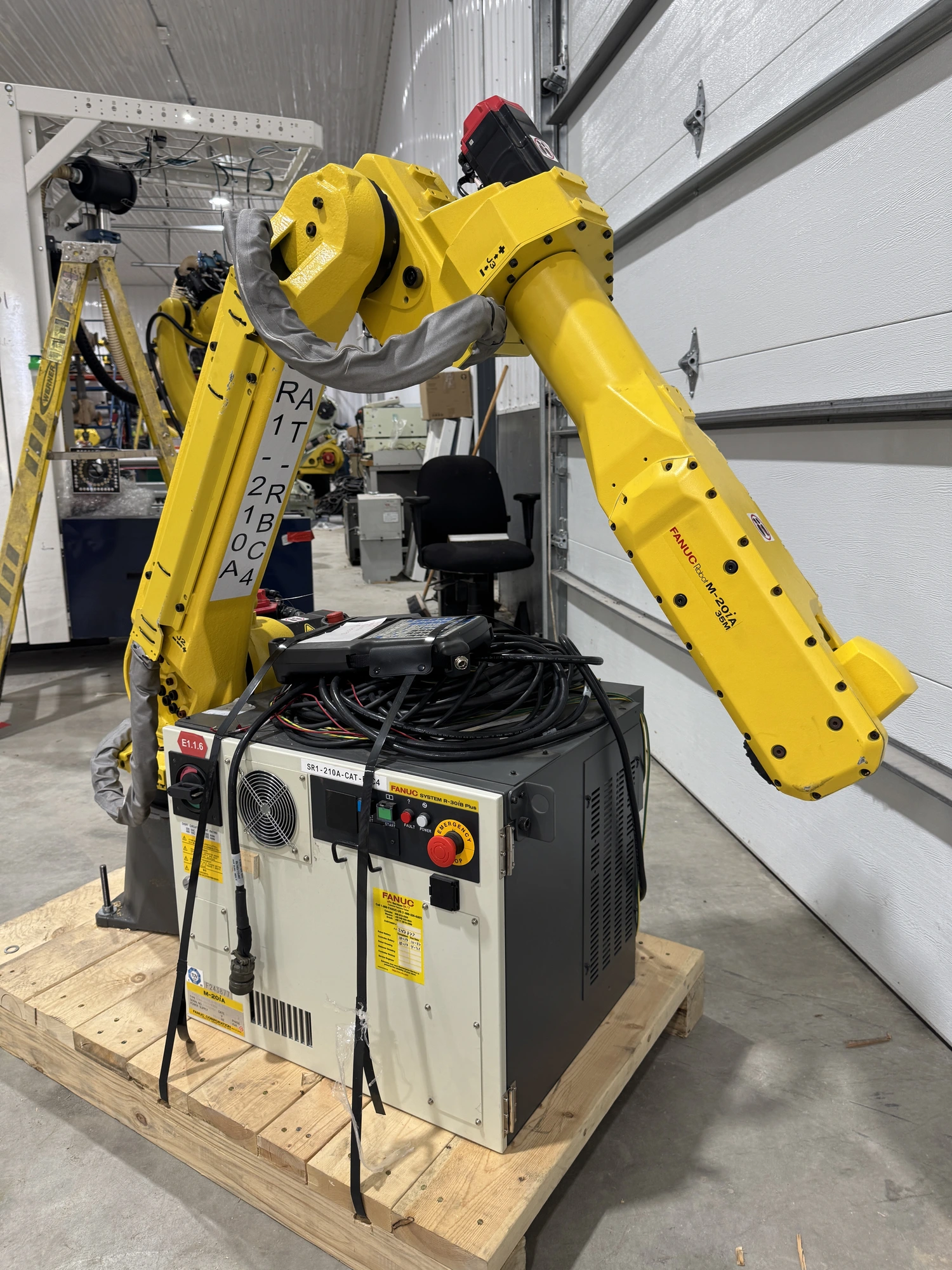 Used 2019 FANUC FANUC M-20IA/35M Robots Michigan US | Harbor Machinery Inc. #1768079