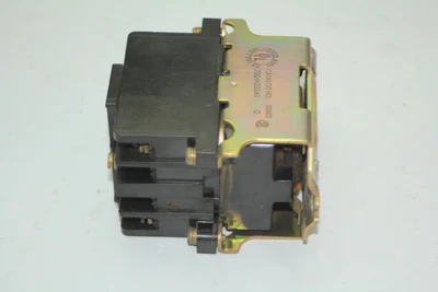 Used Allen-Bradley 700-N200A1 Misc Electrical & Power Parts California US | Davliegogo LLC #1723245