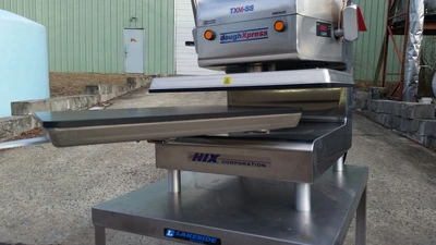 USED HIX CORPORATION TXM-SS-220U