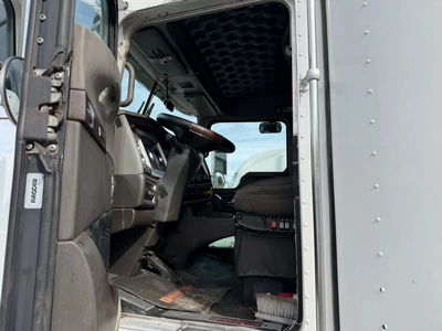 Used 2017 KENWORTH T800 TRUCK TRACTOR Conventional trucks Michigan US | Miedema Asset Management Group #1709442