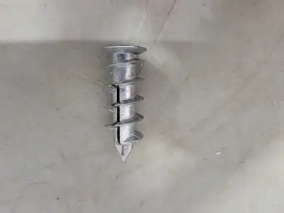 NEW UCAN FASTENER JET100