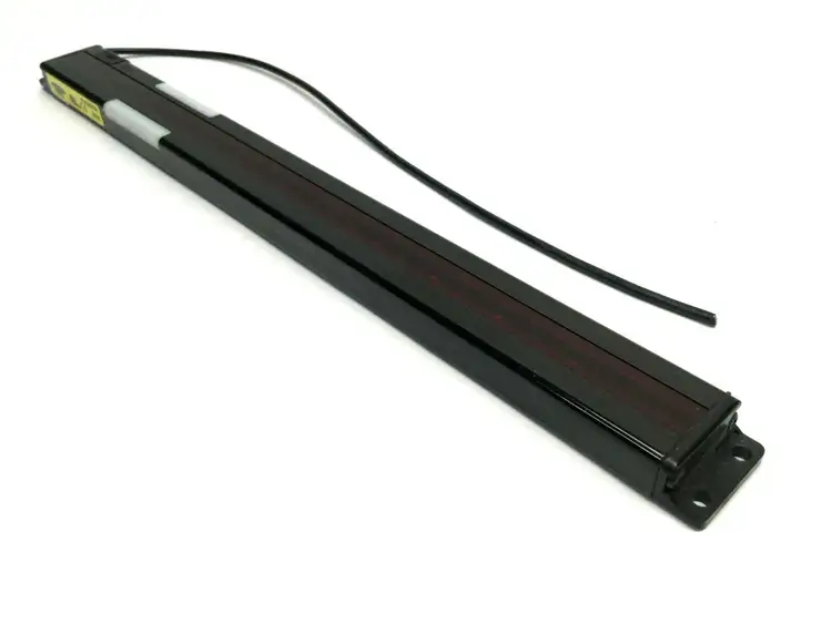 Used BANNER RECEIVER ARRAY LIGHT CURTAIN Light Curtains & Grids | Maverick Industrial Sales #1106632