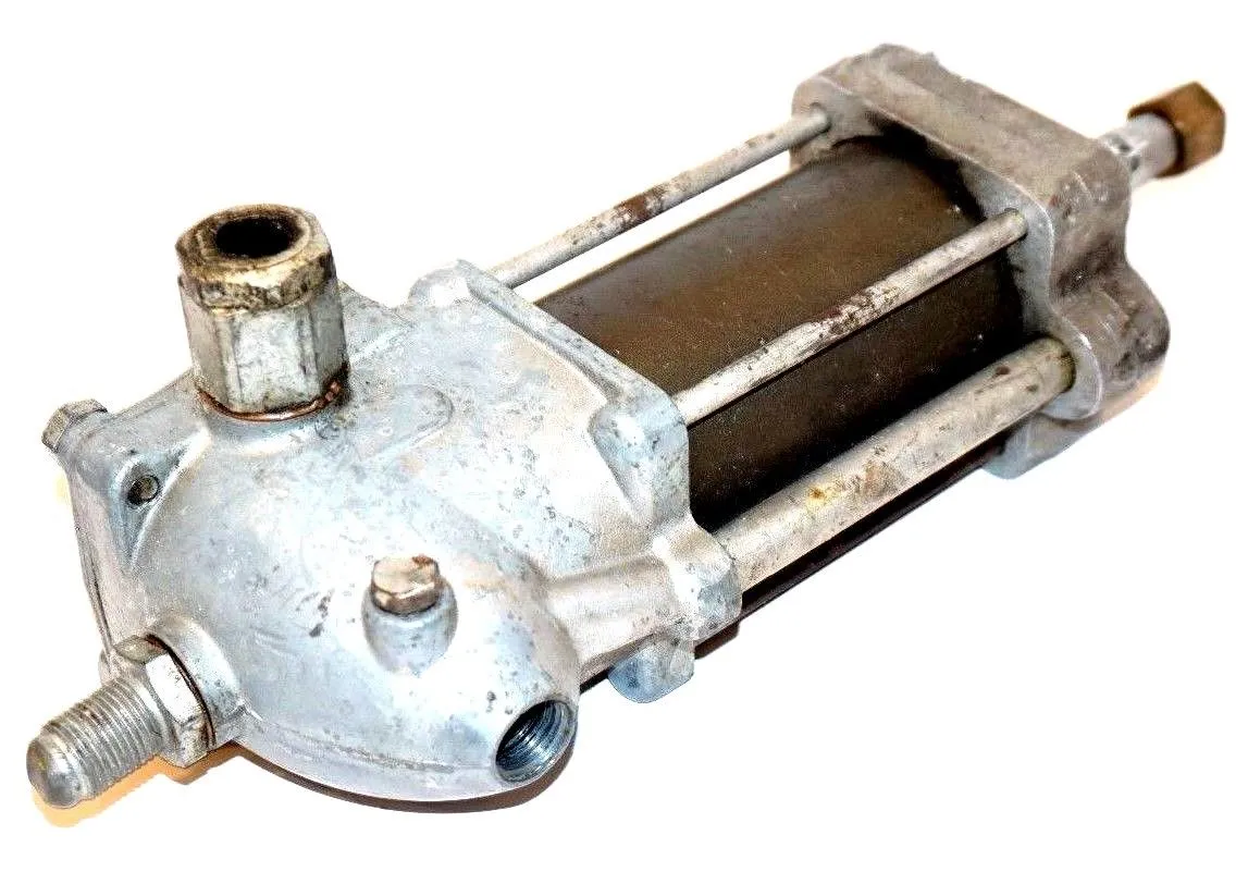 LINCOLN AIR OPERATED PUMP