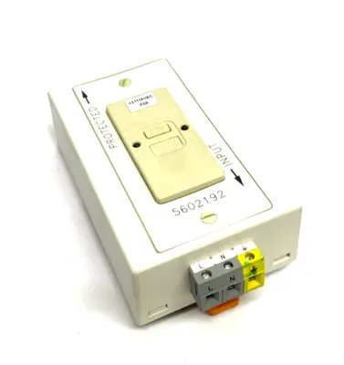 USED PHOENIX CONTACT SOCKET RECEPTACLE