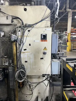 35 TON STAMTEC MODEL G1-35 SINGLE CRANK GAP FRAME PRESS