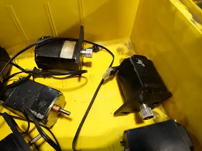 Servo Motors