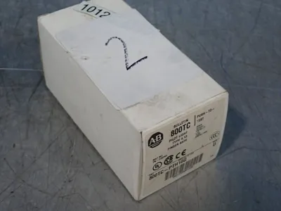 Used ALLEN BRADLEY 800TCPTH16G Relays & Switches Ohio US | HGR 24 #1085070