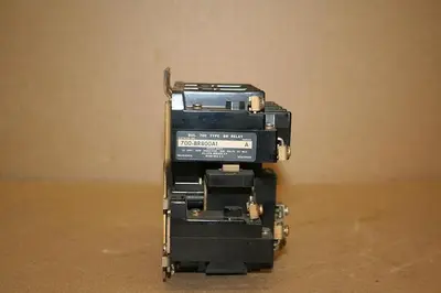 USED ALLEN BRADLEY 700-BR800A1 SER A