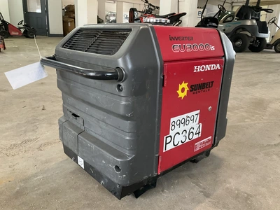 Used HONDA INVERTER Portable Generators Michigan US | Miedema Asset Management Group #1321154