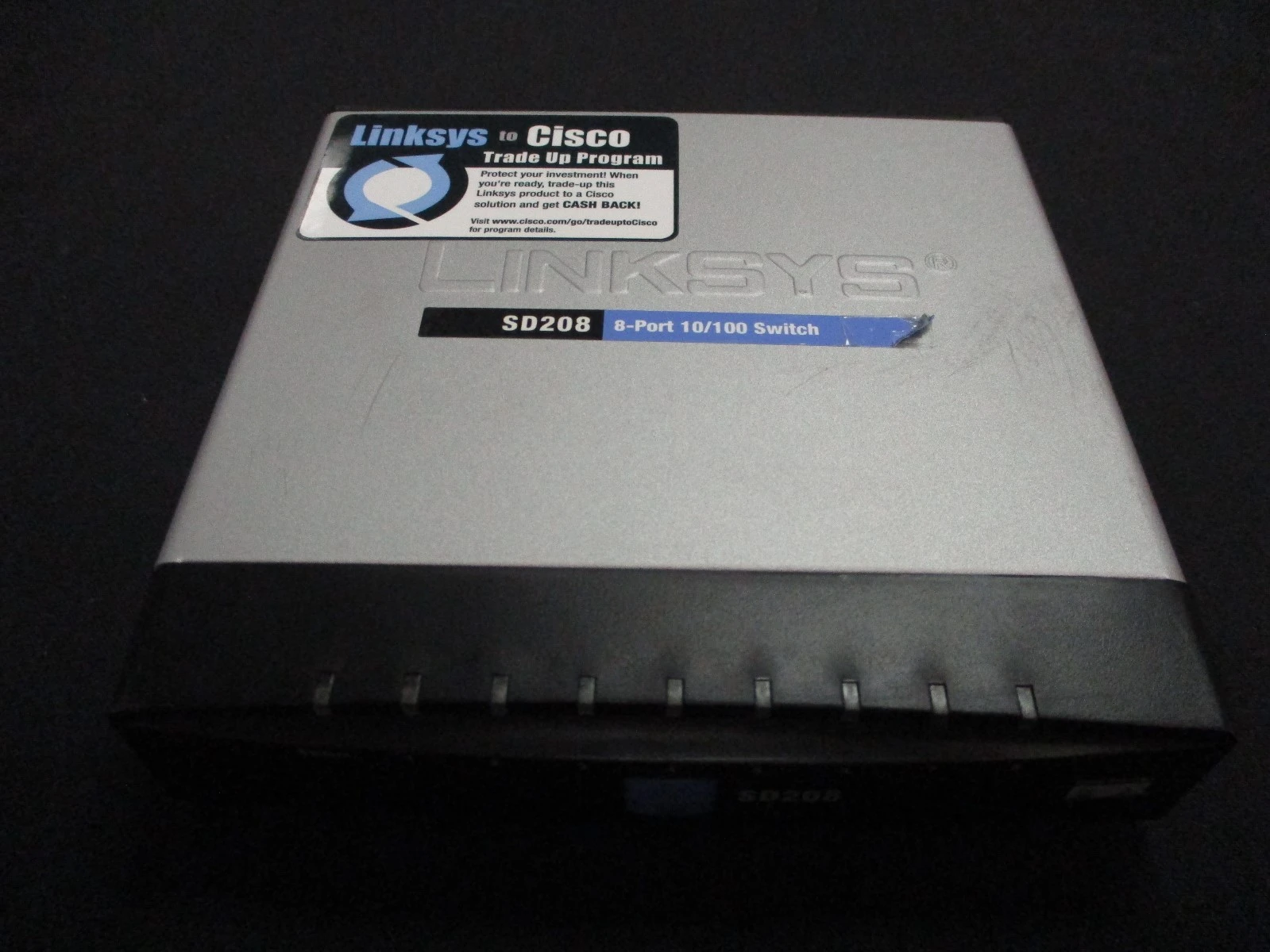 USED Linksys SDS208