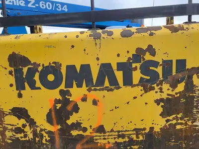 USED 2003 KOMATSU PC600LC-6