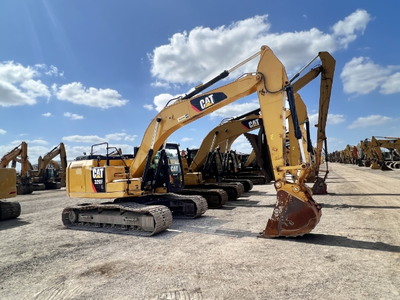 USED 2020 Caterpillar 320FL
