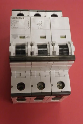 USED Siemens 5SY4302-7