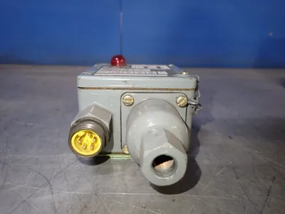 Used ALLEN BRADLEY 836TT253JX86X9 Electrical Controls | HGR 24 #747818