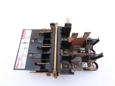 Furnas D46120-001 Fusible Disconnect Switch 30A 600VAC 3Ph 3 Pole Fused Lot of 3