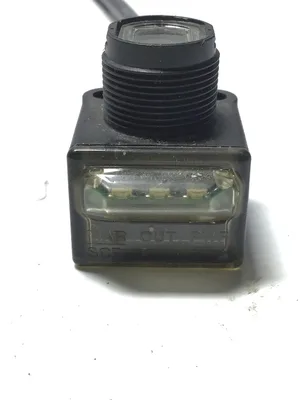 Allen-Bradley 42EF-P2MPB-F4 RightSight Photoelectric Sensor