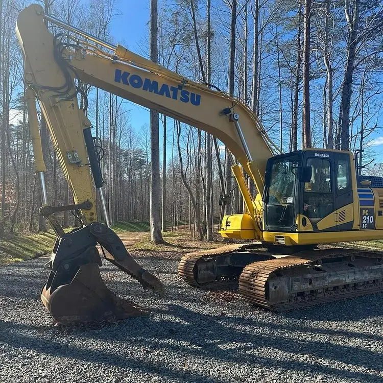 Used 2021 KOMATSU PC210 LC-11 Crawler Excavators Virginia US | GF Equip Sales #1144622