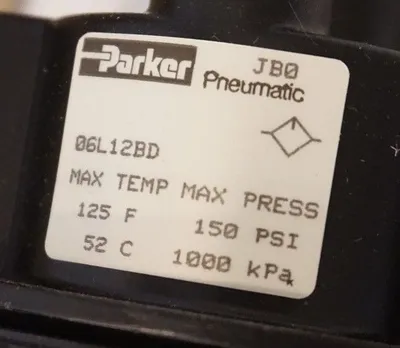 NEW PARKER 06L12BD FILTER REGULATOR 1/4" LUBRICATOR