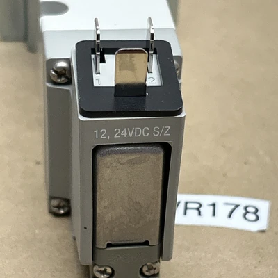 NEW SMC VP542R-5DZ1-03A-F