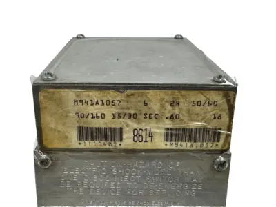 NEW HONEYWELL M941A1057 MODUTROL MOTOR 24VAC 50/60HZ 90/160 15-30SEC.