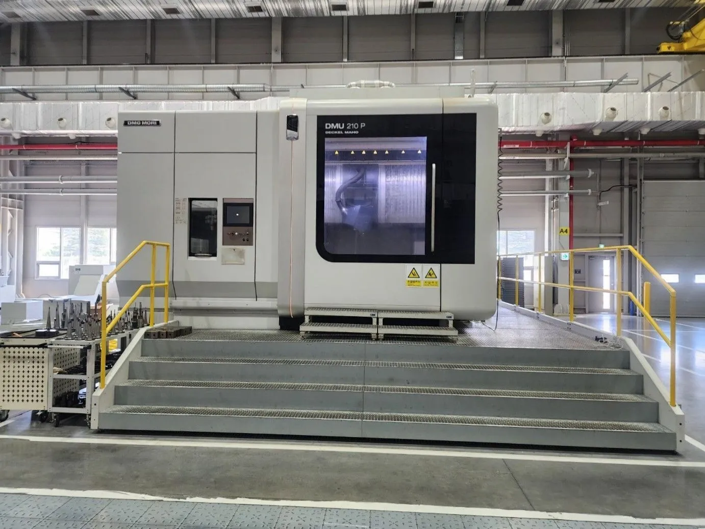 USED 2015 DMG MORI DMU-210P
