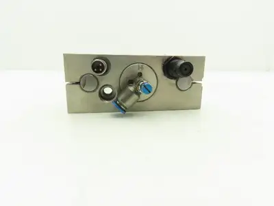 Used DESTACO _UNKNOWN_ Pneumatic Cylinders Indiana US | Arrow Industrial #1249961