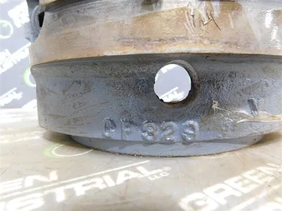 Unbranded 55618-2 Babbit Sleeve Bearing 3in Bore 6.7 in OD 4.8 in H Rusty Used