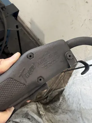 USED MILLER CP–300