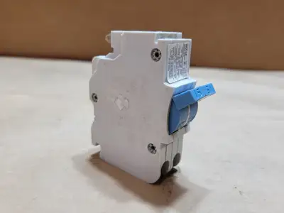Used FEDERAL PIONEER NC0215 Switchgears British Columbia CA | Lenmark #1438588