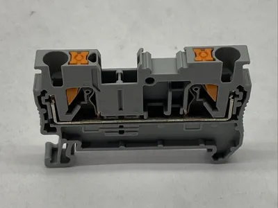 PT 2,5,3209510 | Phoenix Contact PT 2,5 Feed-Through Terminal Block 3209510 LOT OF 10 - Used