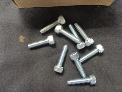NEW The Socket Source SHA-10C012Z