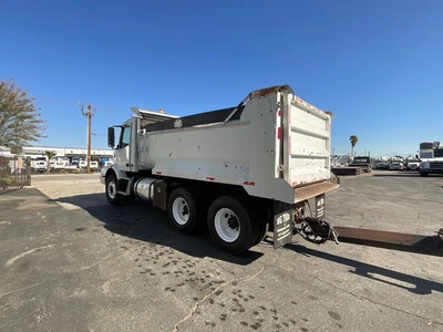 Used 2011 VOLVO VHD Dump trucks California US | Big Truck & Equipment #1412190