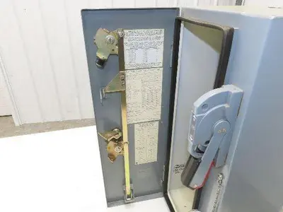 Square D *JB-6-24 Combination Motor Starter 193-EEDB Heater 5Hp 3Ph Size 1