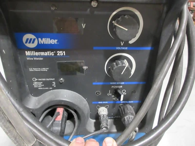 Used MILLER MILLERMATIC 251 Mig Welders Minnesota US | Machinesused.com #1424286