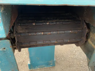 Chip Conveyor, Marathon 1/2hp 208-230/460 Volt 3 Phase Motor, approx. 90” long overall, 9” wide conv...