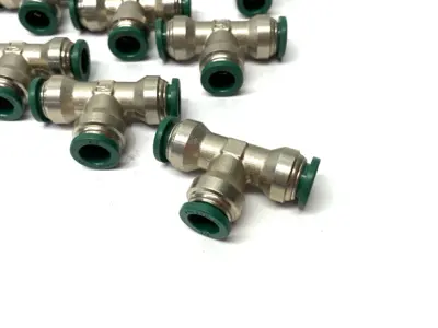 USED PARKER PUSH-TO-CONNECT UNION TEE FITTING 3/8" TUBE OD
