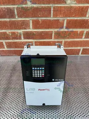 USED ALLEN BRADLEY POWERFLEX 70 20AD022A3AYNANNN AC DRIVE 15 HP, 3PH