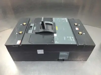 USED Square D MAL36700 (MA700A) Circuit Breaker, 700A, 3P
