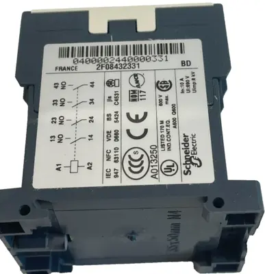 NEW TELEMECANIQUE/SQUARE D CA3KN40BD CONTROL RELAY