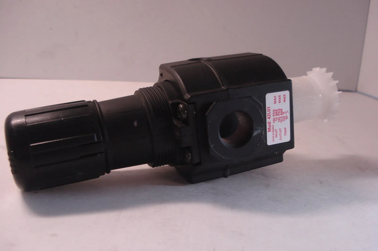 USED SPEEDAIRE REGULATOR 4ZL01