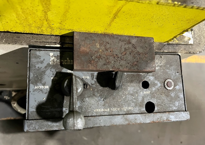 USED BENCHMASTER 910