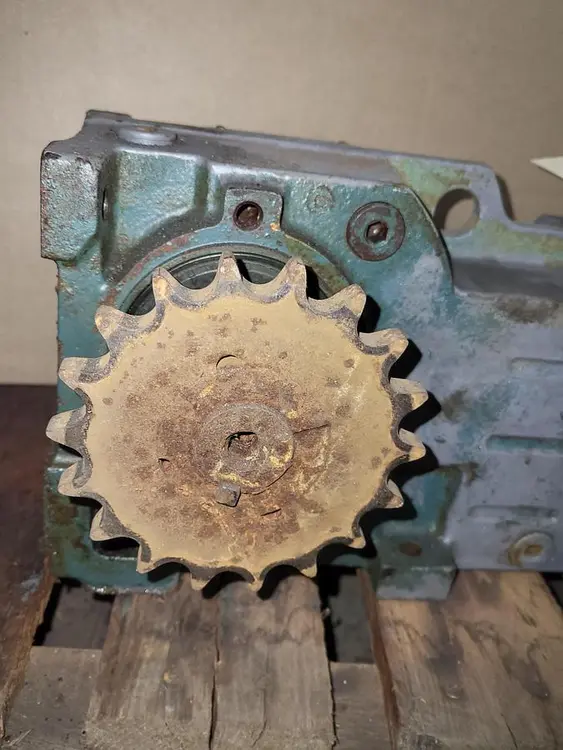 Used DODGE DODGE BB483CN140TC GEAR BOX 49.65ASI 1.25X2.36 REDUCER 108321955-10 FT Gearboxes | ND Industrial Surplus #1216846